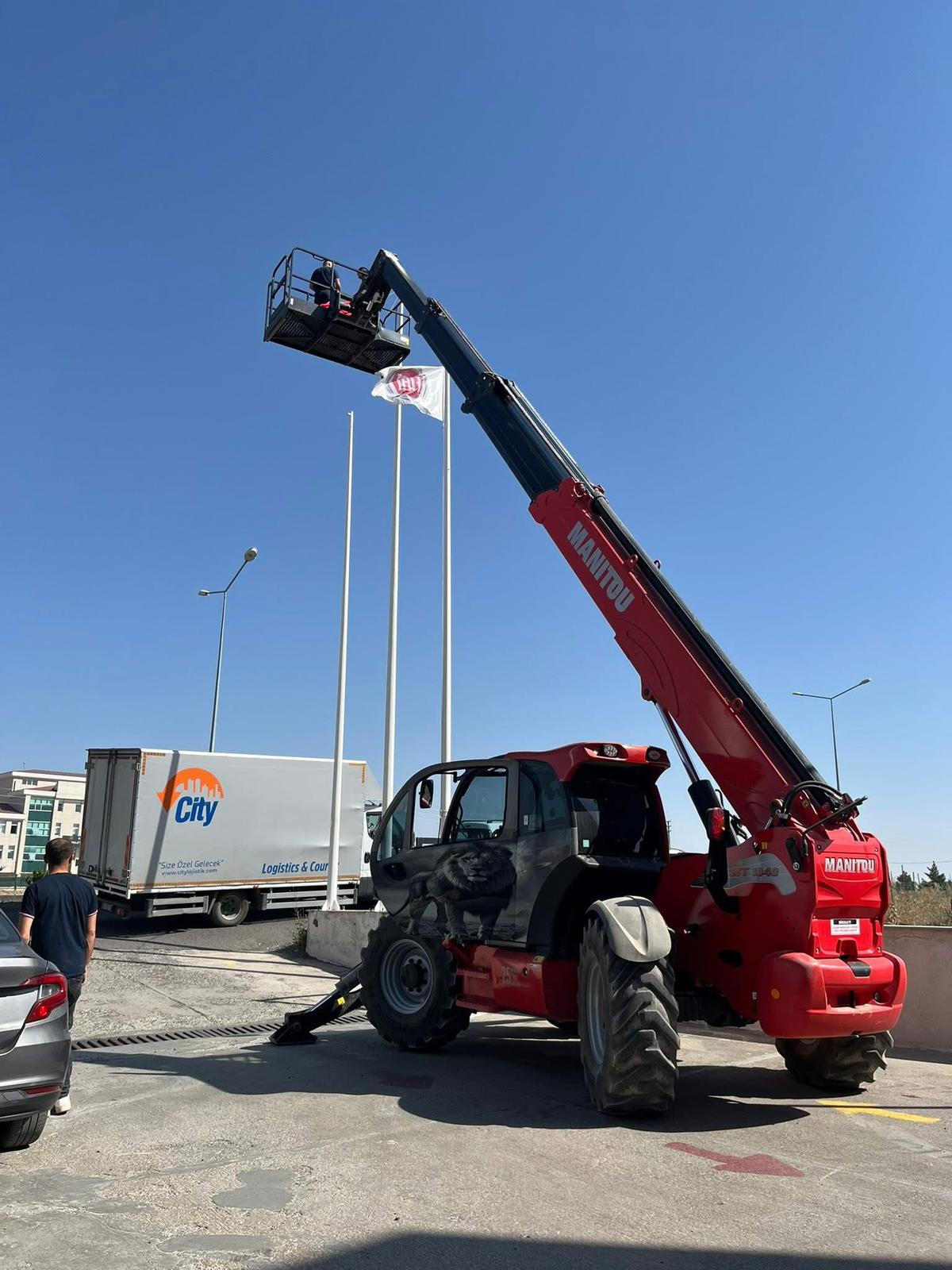 İnşaat malzeme taşıma asansör